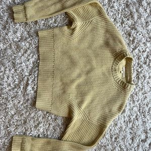 Cropped Pale Yellow Sweater